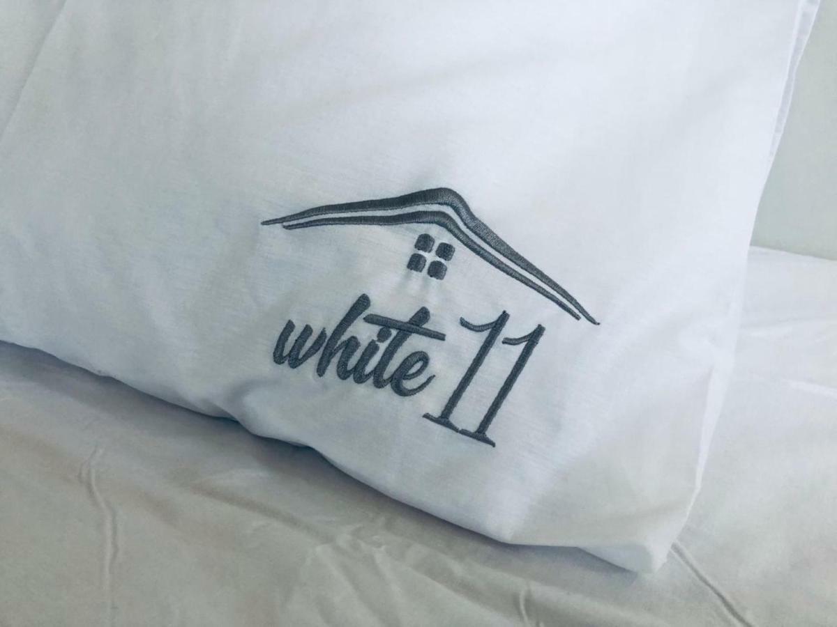 ラルナカ White 11アパートホテル エクステリア 写真